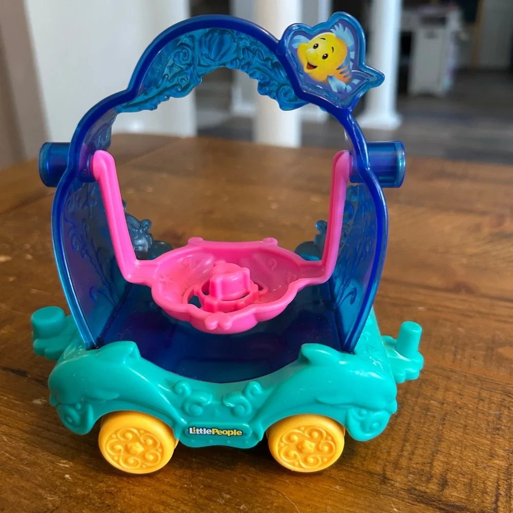 Fisher Price Little People Ariel’s parade float as is